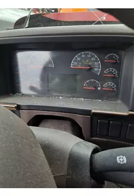 VOLVO VNL GAUGE CLUSTER