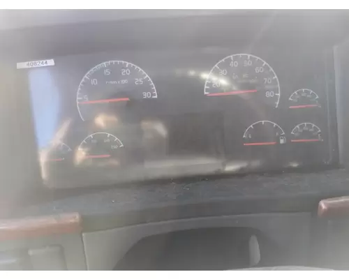 VOLVO VNL GAUGE CLUSTER