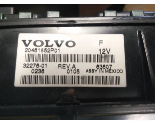 VOLVO VNL GAUGE CLUSTER