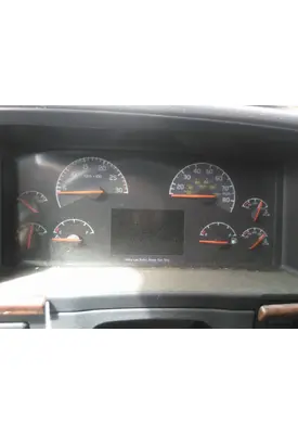 VOLVO VNL GAUGE CLUSTER