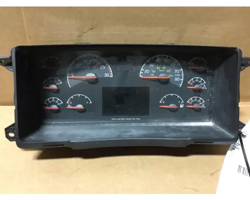 VOLVO VNL GAUGE CLUSTER