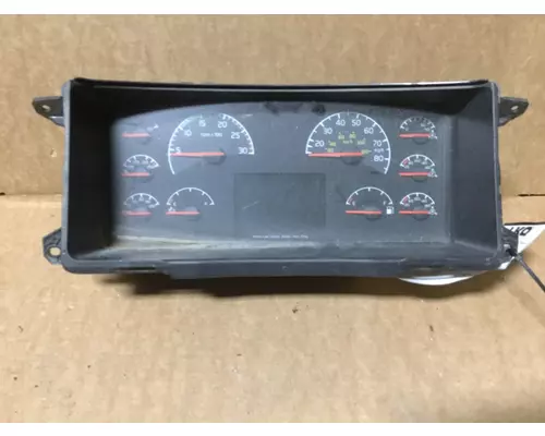 VOLVO VNL GAUGE CLUSTER