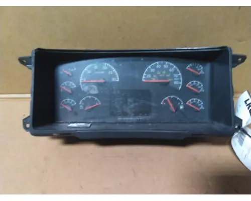 VOLVO VNL GAUGE CLUSTER