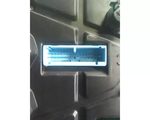 VOLVO VNL GAUGE CLUSTER