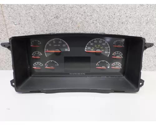 VOLVO VNL GAUGE CLUSTER