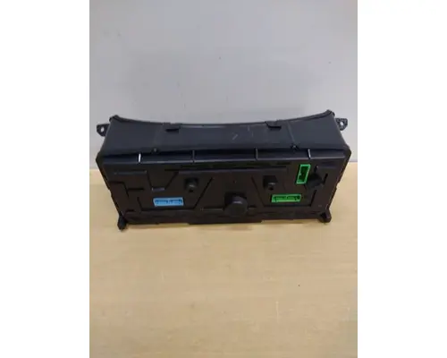 VOLVO VNL GAUGE CLUSTER