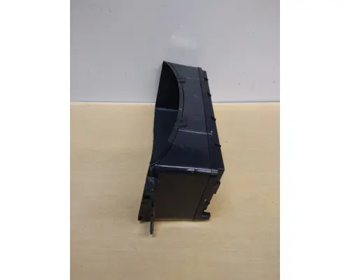 VOLVO VNL GAUGE CLUSTER