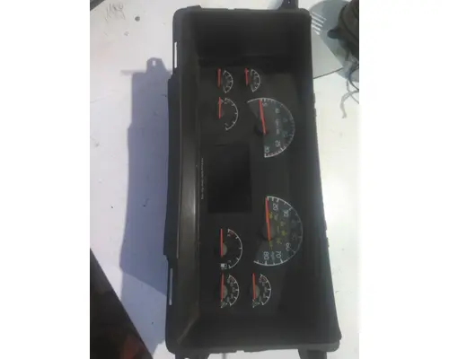 VOLVO VNL GAUGE CLUSTER
