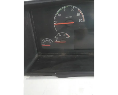 VOLVO VNL GAUGE CLUSTER
