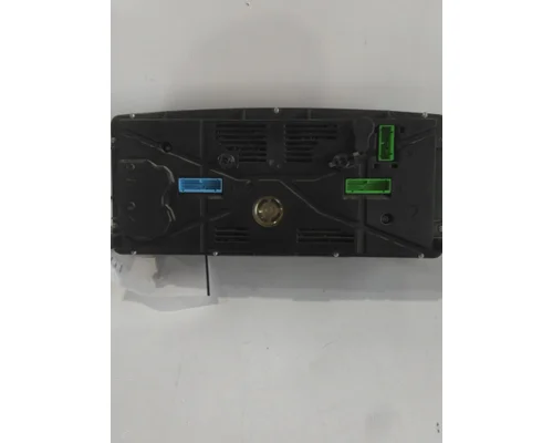 VOLVO VNL GAUGE CLUSTER