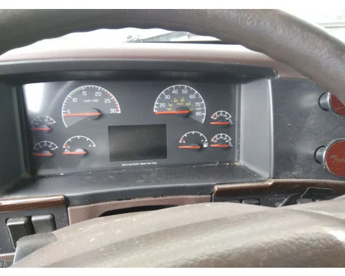 VOLVO VNL GAUGE CLUSTER
