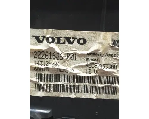 VOLVO VNL GAUGE CLUSTER