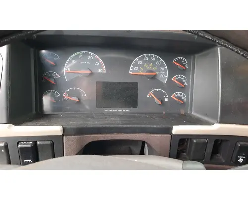 VOLVO VNL GAUGE CLUSTER