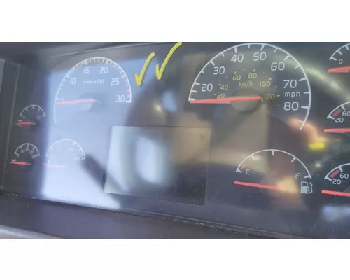 VOLVO VNL GAUGE CLUSTER