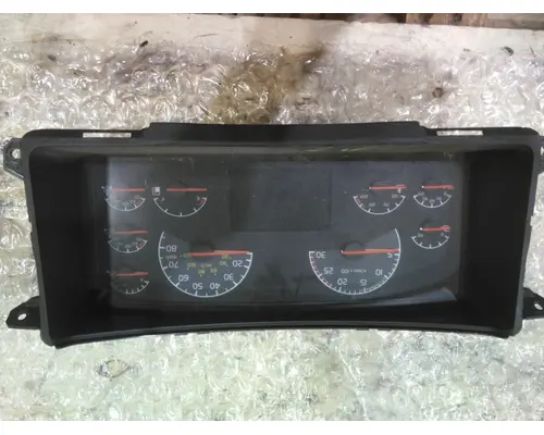 VOLVO VNL GAUGE CLUSTER
