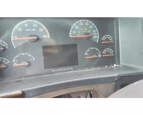 VOLVO VNL GAUGE CLUSTER
