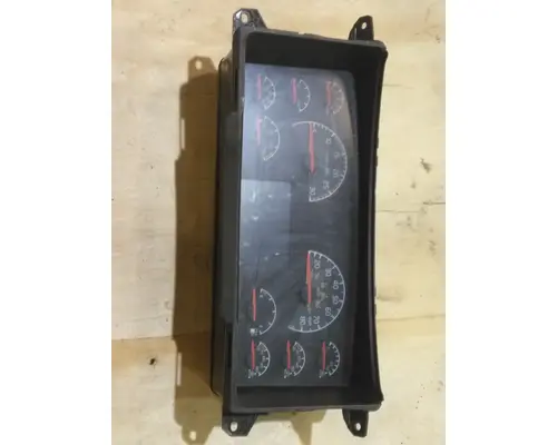 VOLVO VNL GAUGE CLUSTER