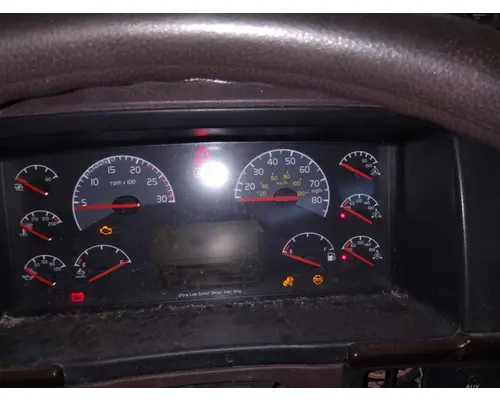 VOLVO VNL GAUGE CLUSTER