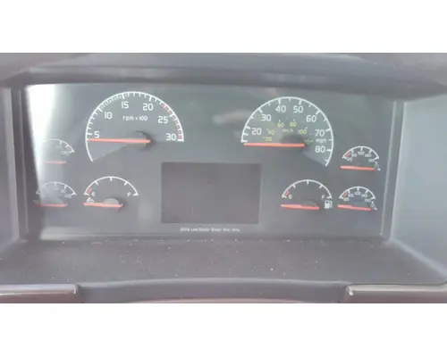 VOLVO VNL GAUGE CLUSTER