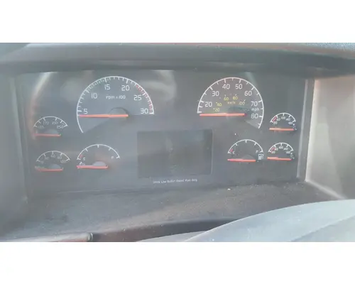 VOLVO VNL GAUGE CLUSTER
