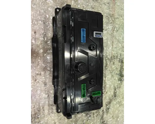 VOLVO VNL GAUGE CLUSTER
