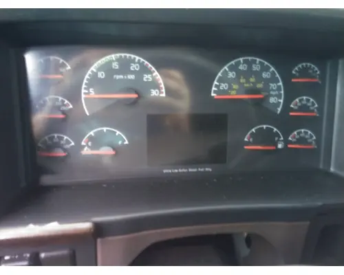 VOLVO VNL GAUGE CLUSTER