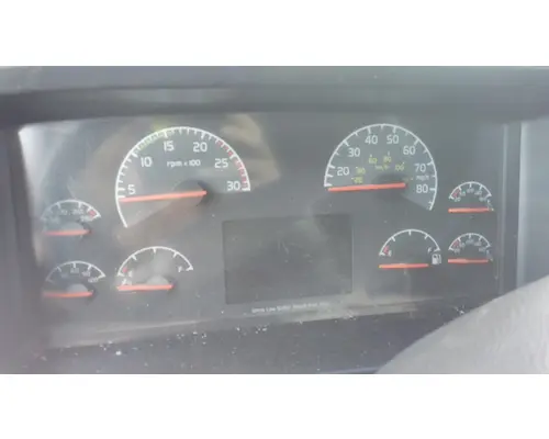 VOLVO VNL GAUGE CLUSTER