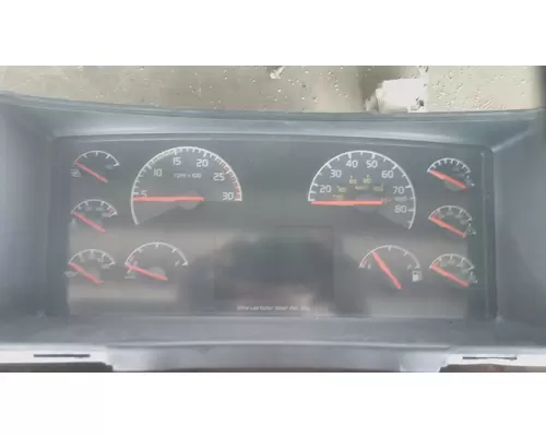 VOLVO VNL GAUGE CLUSTER