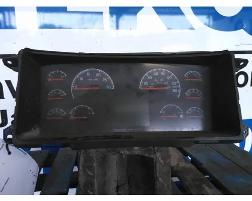 VOLVO VNL GAUGE CLUSTER