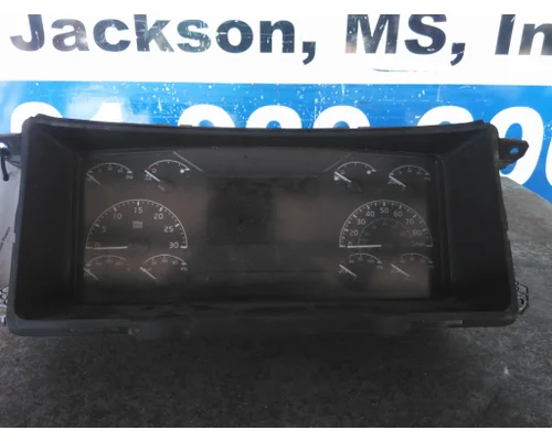 VOLVO VNL GAUGE CLUSTER