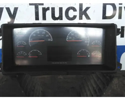 VOLVO VNL GAUGE CLUSTER