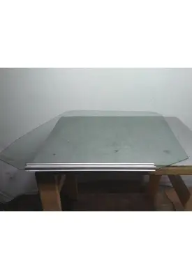 VOLVO VNL GLASS, DOOR, FRONT