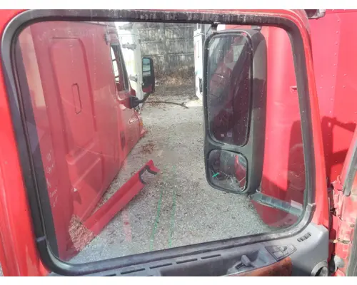 VOLVO VNL GLASS, DOOR, FRONT