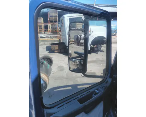 VOLVO VNL GLASS, DOOR, FRONT