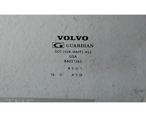 VOLVO VNL GLASS, DOOR, FRONT