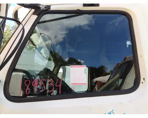 VOLVO VNL GLASS, DOOR, FRONT