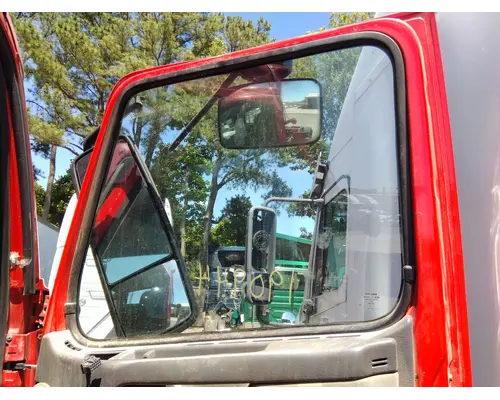 VOLVO VNL GLASS, DOOR, FRONT