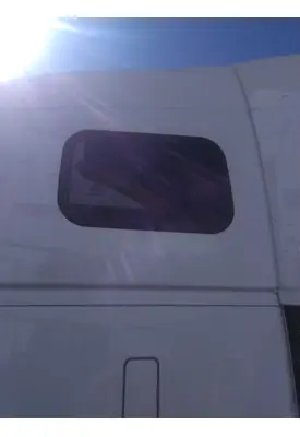 VOLVO VNL GLASS, SLEEPER