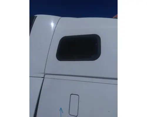 VOLVO VNL GLASS, SLEEPER