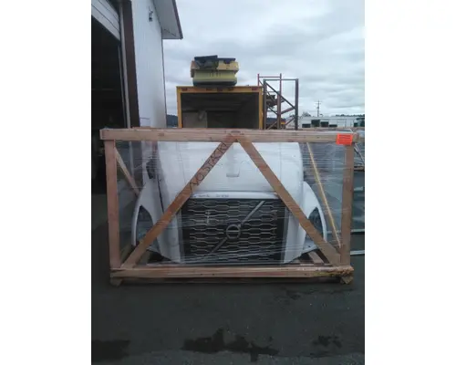 VOLVO VNL GLASS, SLEEPER