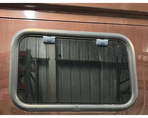VOLVO VNL GLASS, SLEEPER