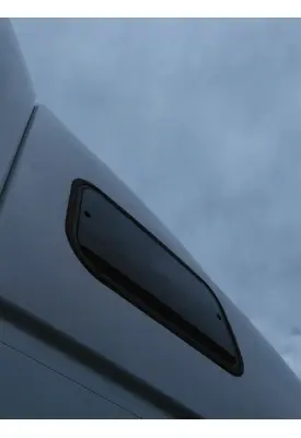 VOLVO VNL GLASS, SLEEPER