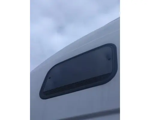 VOLVO VNL GLASS, SLEEPER