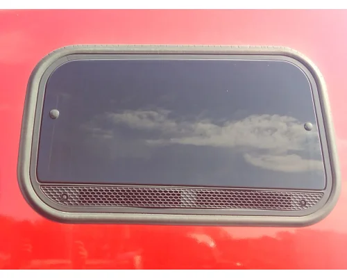 VOLVO VNL GLASS, SLEEPER