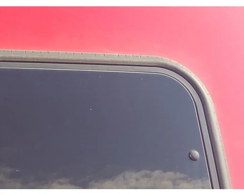 VOLVO VNL GLASS, SLEEPER