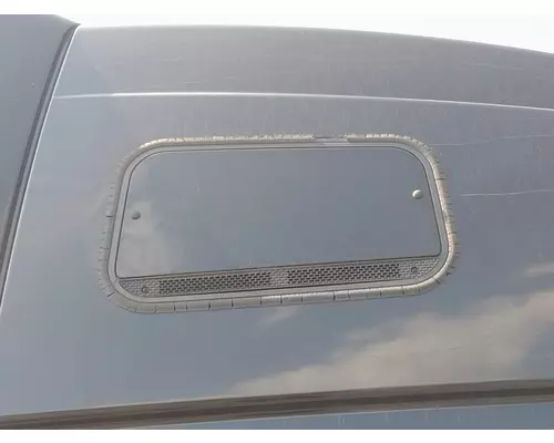 VOLVO VNL GLASS, SLEEPER