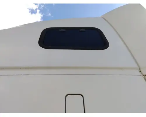 VOLVO VNL GLASS, SLEEPER