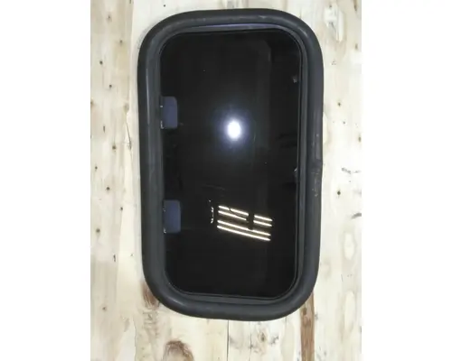 VOLVO VNL GLASS, SLEEPER