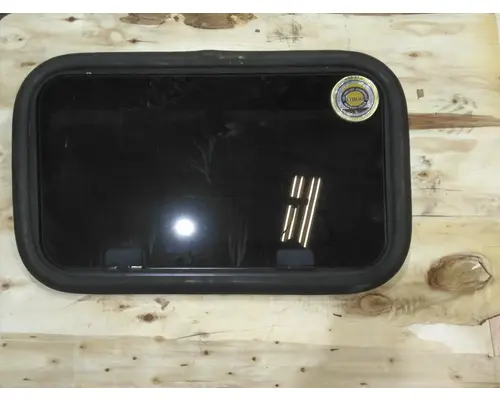 VOLVO VNL GLASS, SLEEPER