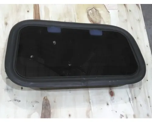 VOLVO VNL GLASS, SLEEPER